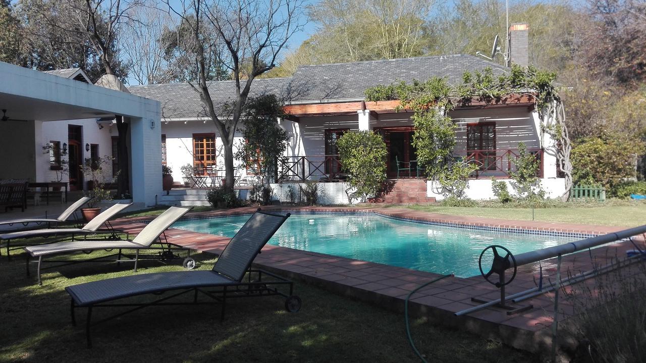 Waterfall Cottages Johannesburg Eksteriør billede